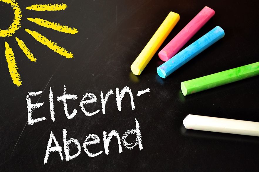 Tafel mit Elternabend